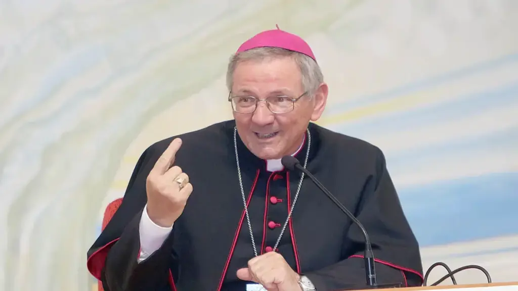 episcopul-de-padova-n-vizit-la-ia-i-mul-umesc-unui